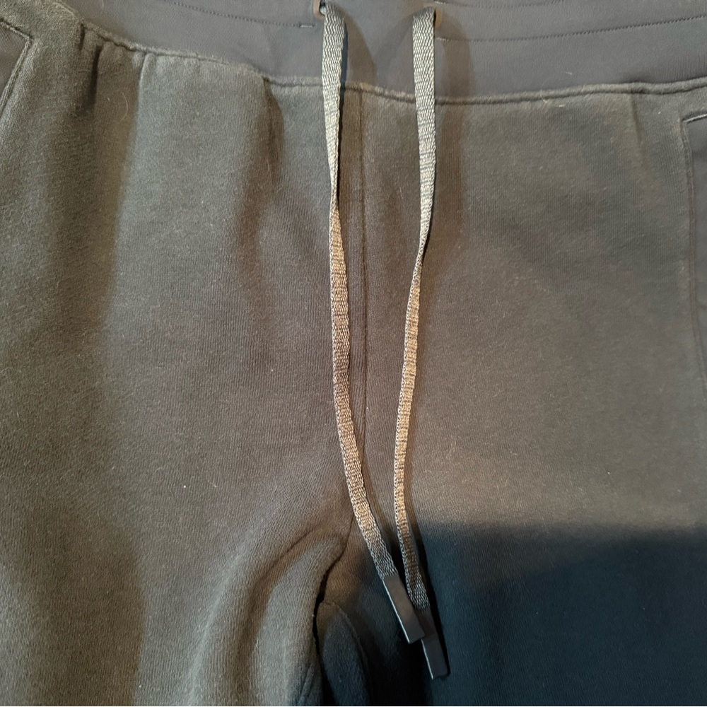 lululemon athletica Dark Green Joggers Size 8 - Picture 5 of 5